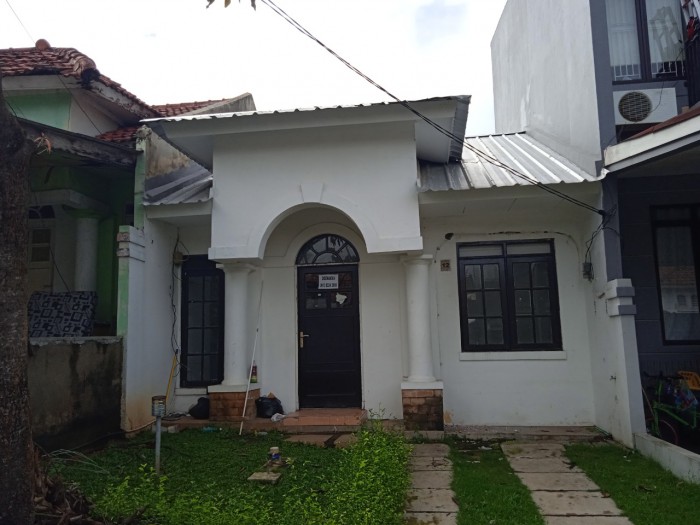 Rumah Dijual di Sriwijaya Taman Simpruk Lippo Cikarang